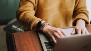 【完全保存版】プログラミング副業で稼ぐための必須ツール10選