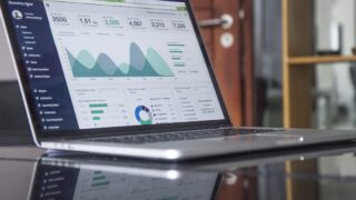 プログラミング副業を今すぐ始めるべき理由とその方法