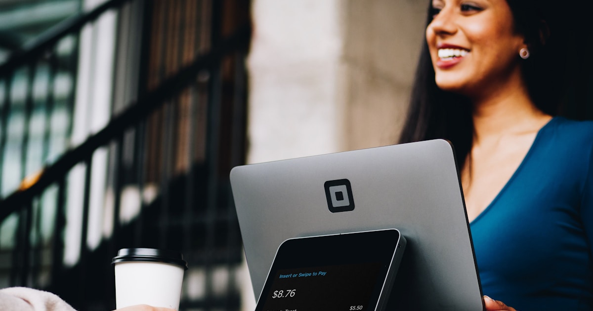 つみたてNISAで老後資金2000万円を作る方法