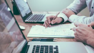 忙しい会社員でもAI副業で結果を出す時間管理術