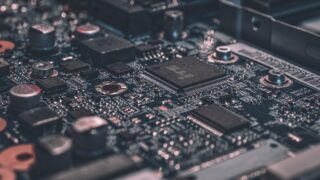 忙しい会社員でもAIビジネスで結果を出す時間管理術
