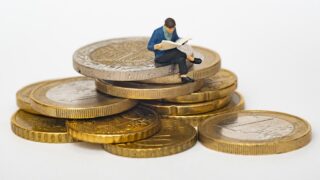 ETF投資で老後資金2000万円を作る方法